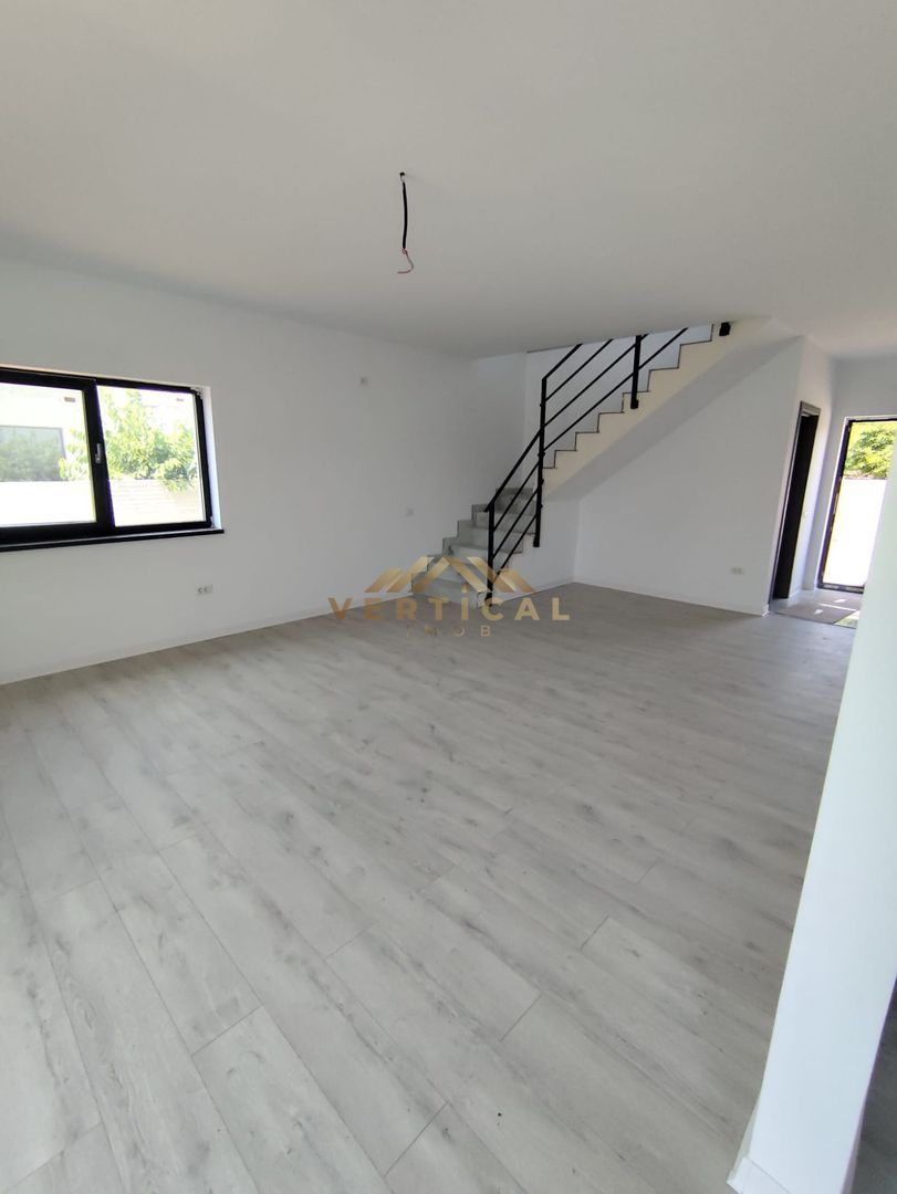 Casă Parter + Mansardă de vânzare în Comuna Berceni - Poză 6