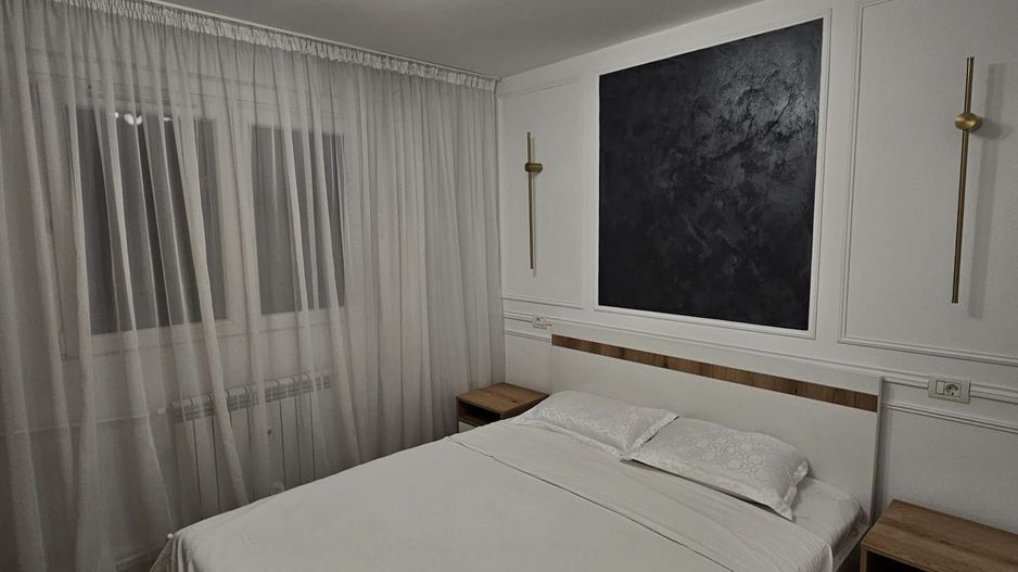 2 camere decomandat, renovat lux, mobilat – Metrou 1 Decembrie - Poză 3