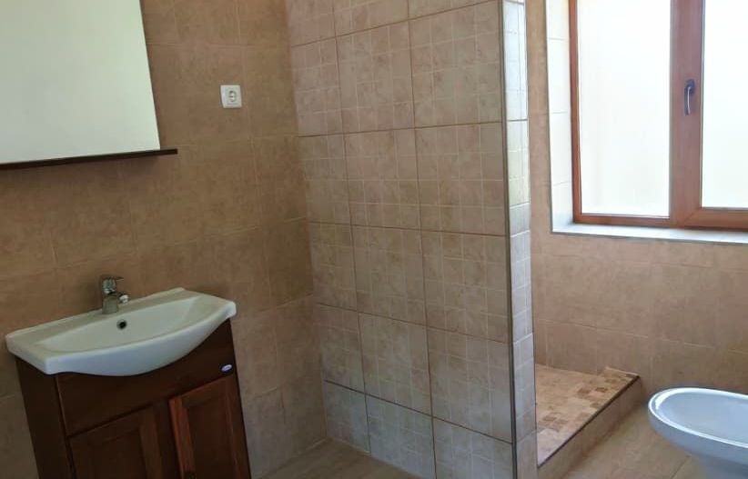 Casa / vila,  pensiune investitie zona Sacele, Brasov - Poză 18