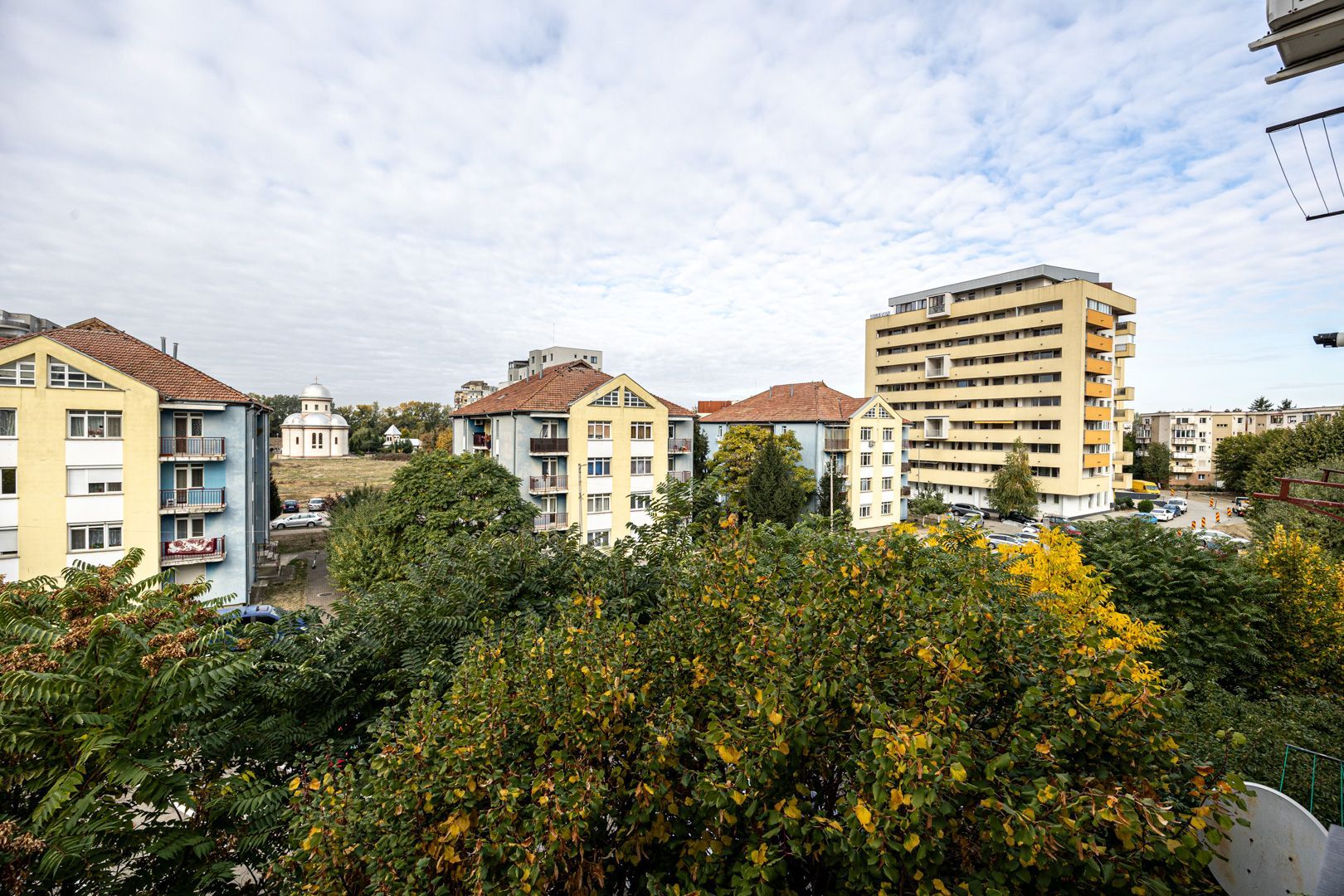 Rezervat Apartament cu 3 camere decomandat in Zona 300 - Poză 6