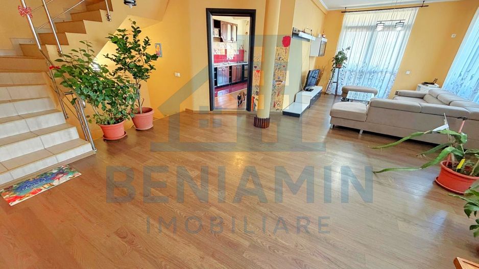 Casa P+M-Zona Hanul Doctorului-Teren 500mp-Toate Utilitatile-2010 - Poză 3