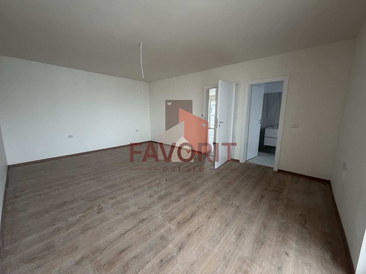 Zona Aradului. Terasa 42 mp. Loc de parcare. Comision 0%. - Poză 8