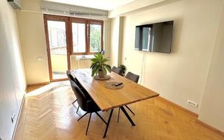 Spațiu de birouri complet utilat, gata de utilizare, într-o locație centrală pre - Poză 3