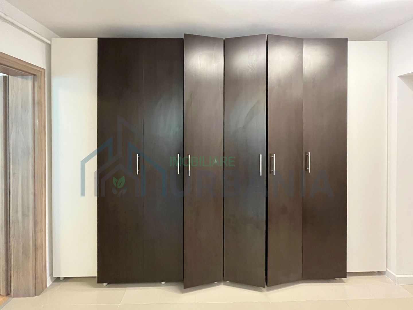 2 camere mobilat si utilat in Podul de Fier - Poză 6