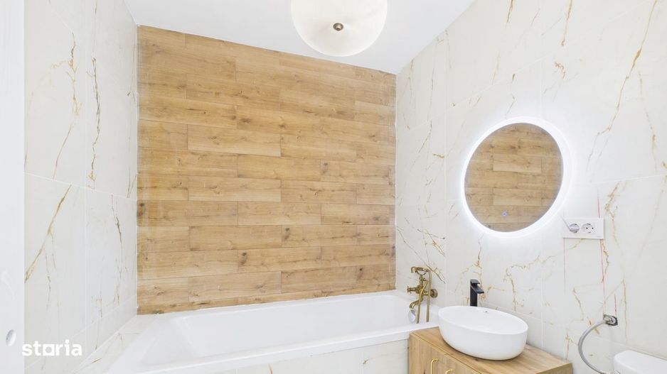 Apartament 3 camere zona 1 Decembrie 1918 - sectia 13 Politie - Poză 1