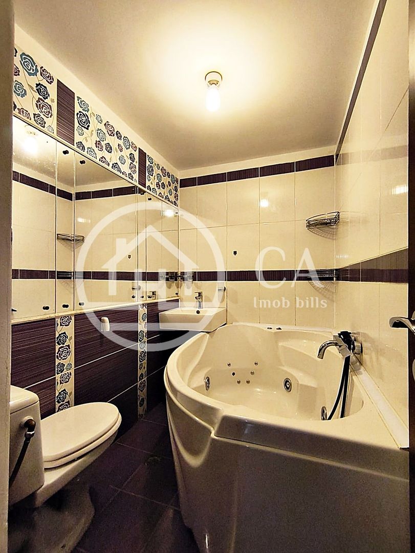 Apartament de închiriat cu 4 camere în zona Rogerius, Oradea - Poză 11