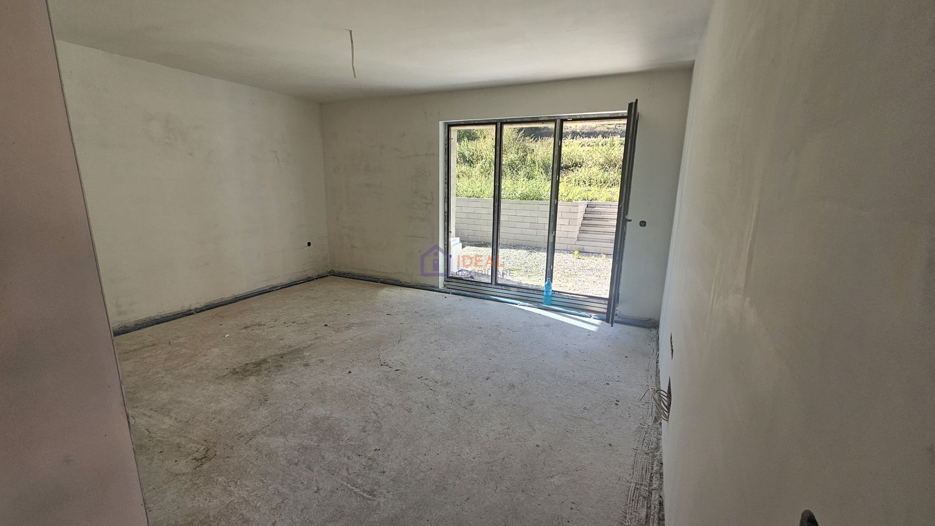 Casa Tip Duplex cu 5 camere si gradina generoasa, in Sura Mica - Poză 9