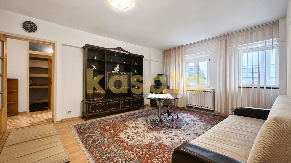 3 camere Aviatiei - Poză 1