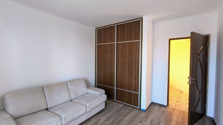 Năvodari | Casă spațioasă cu teren mare - Poză 26