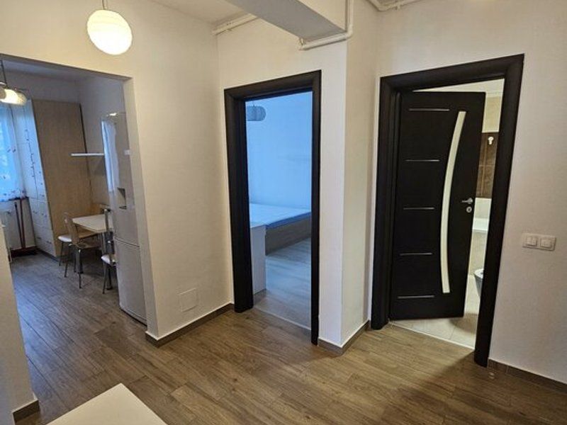 Apartament 3 camere  Bazilescu/ Damaroia - Poză 4