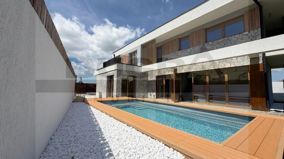 Casa unifamiliara de 170mp, teren 550mp, piscina, garaj, Sannicoara - Poză 1