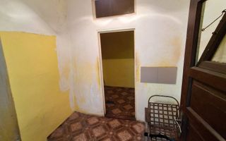 Casă de vânzare în cartierul Coiciu - Poză 7