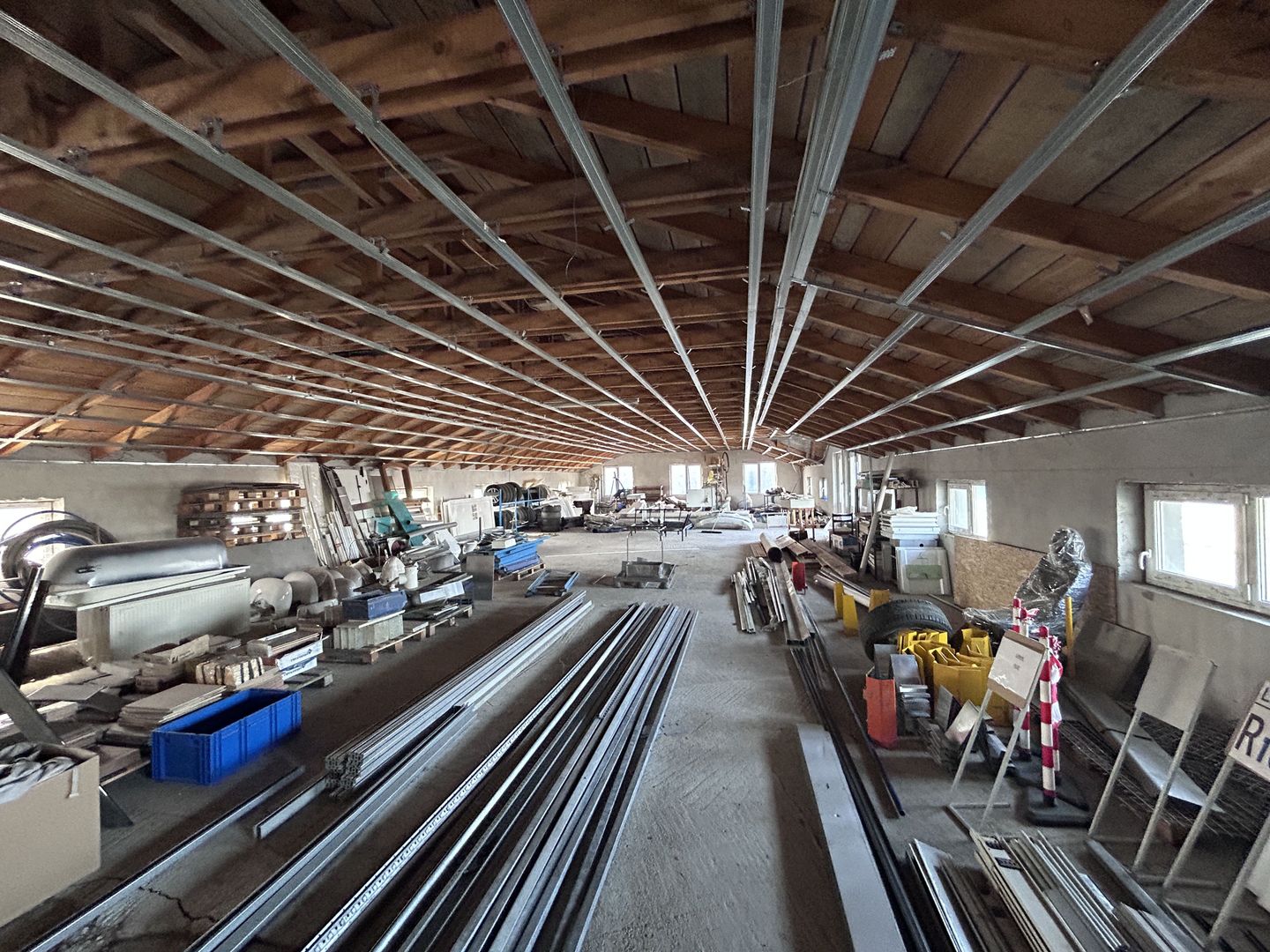 Depozit/Spatiu productie de vânzare – zonă cu acces TIR - Poză 19