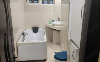 Apartament 3 camere. Zona Covasna, Brancoveanu.  Parcare. - Poză 1