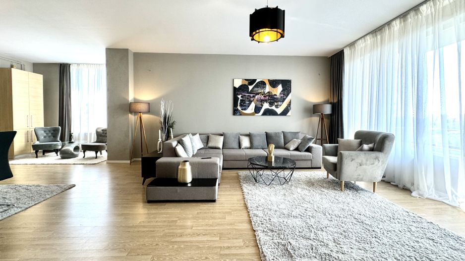 Apartament cu 4 camere, elegant si modern, in zona Centrala- Tender - Poză 1