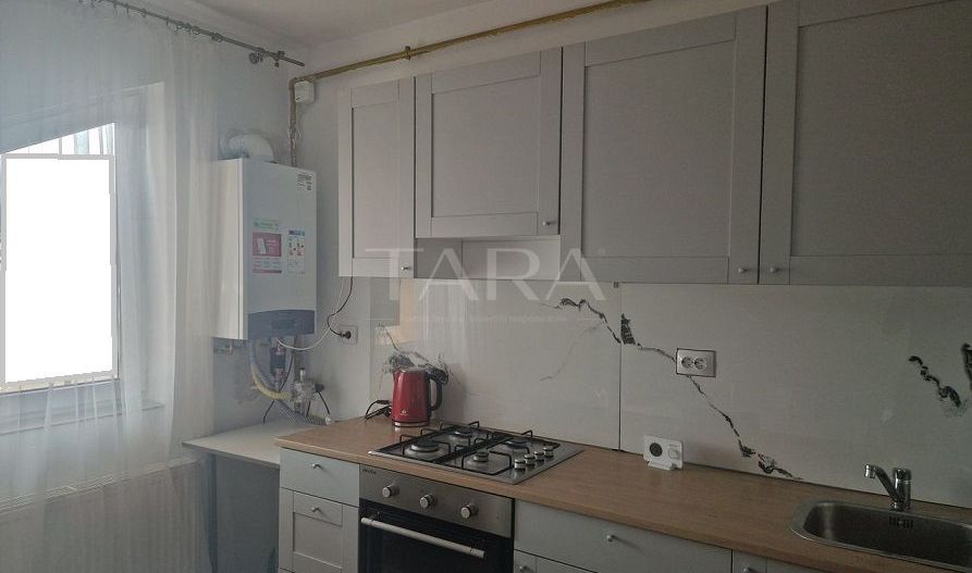 Apartament spațios cu 4 camere, în zona centrală Eroilor, Floresti. - Poză 4
