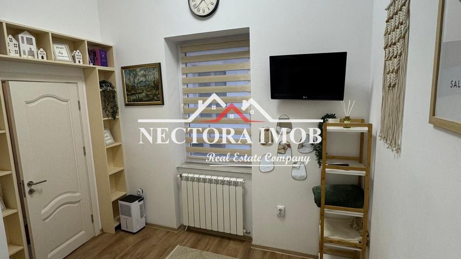 NECTORA IMOB-Apartament 3 camere, Zona Ultracentrala Biserica Luna - Poză 4