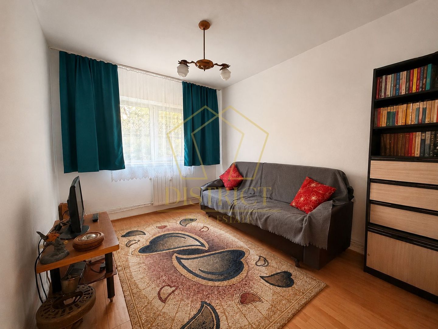 Apartament decomandat cu 4 camere, etaj 1 | Lipovei - Poză 5