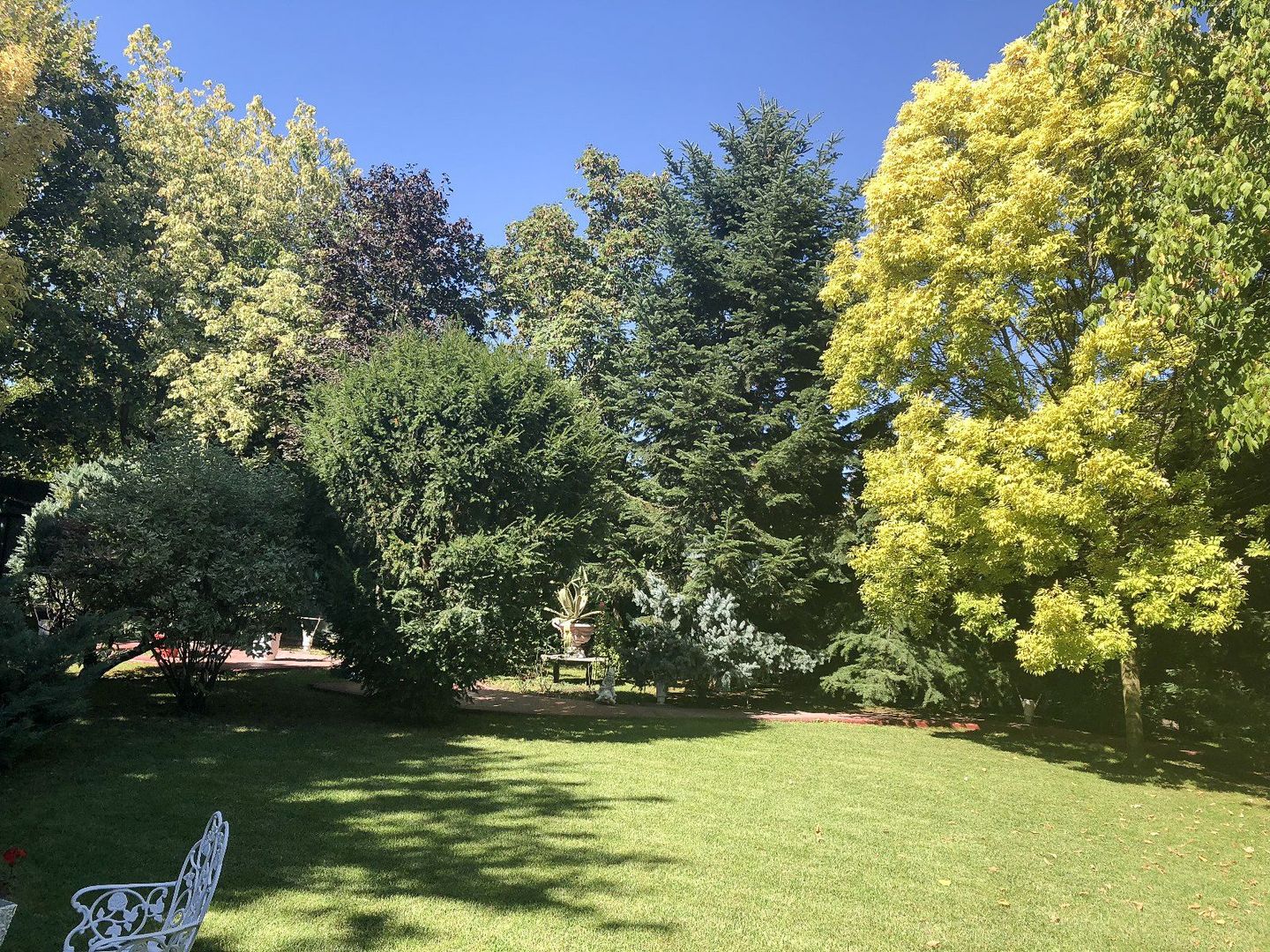 PROPRIETATE CU ENERGIE PURA |  Sanctuarul Eleganței și Rafinamentului - Poză 22