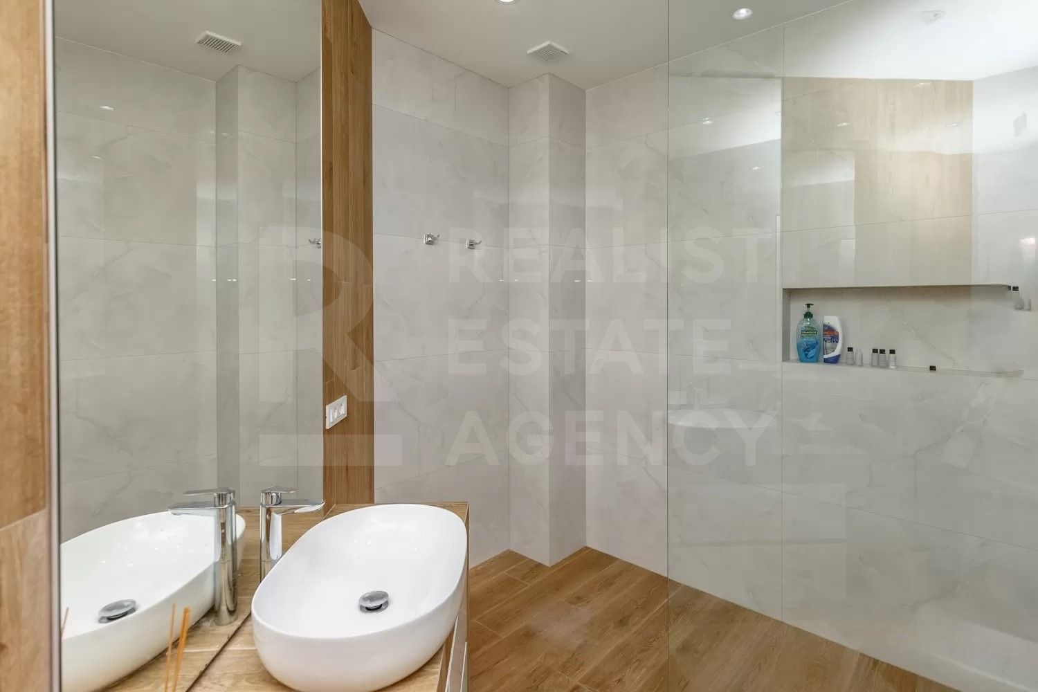 Chirie, apartament, 2 camere, bul. Ștefan cel Mare, Centru - Poză 9