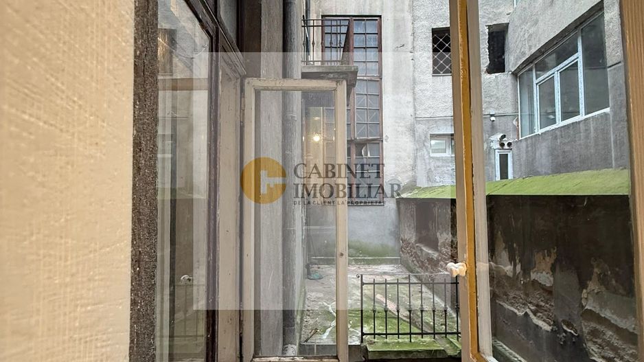 4 camere + vestibul I Parter I Romana - Poză 14