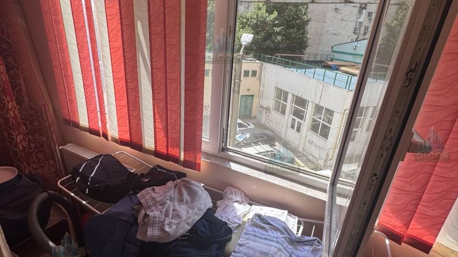 Apartament 3 camere de vânzare – Zona Centrală - Poză 10