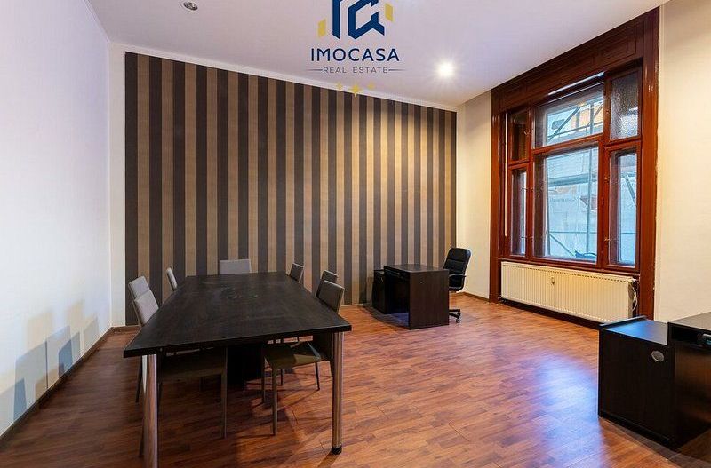 De inchiriat etaj-ul 1 din Palatul Bohus Arad cu o suprafata generoasa - Poză 8