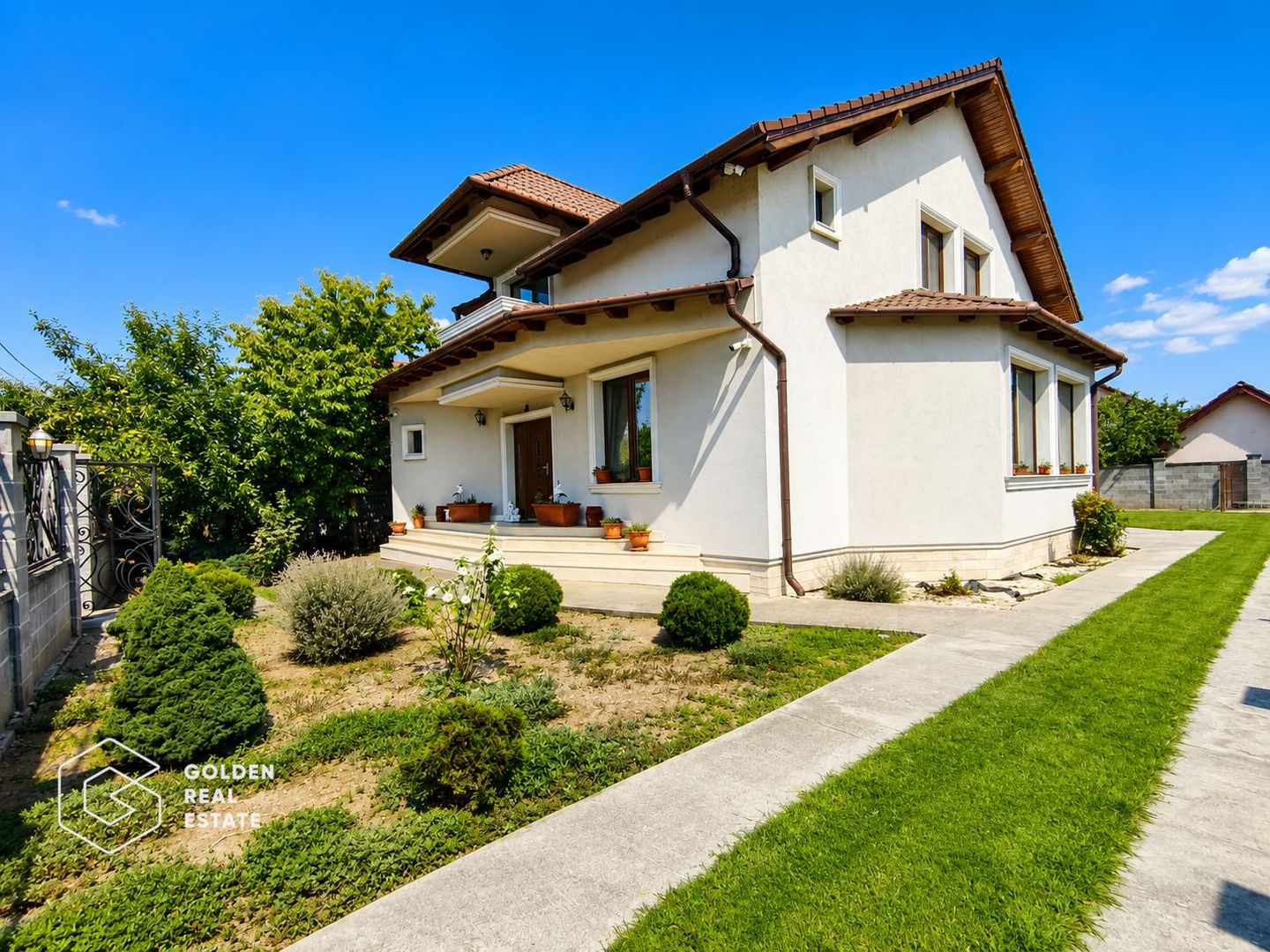 Casa moderna, 4 dormitoare, 700 mp curte, Vladimirescu - Poză 2