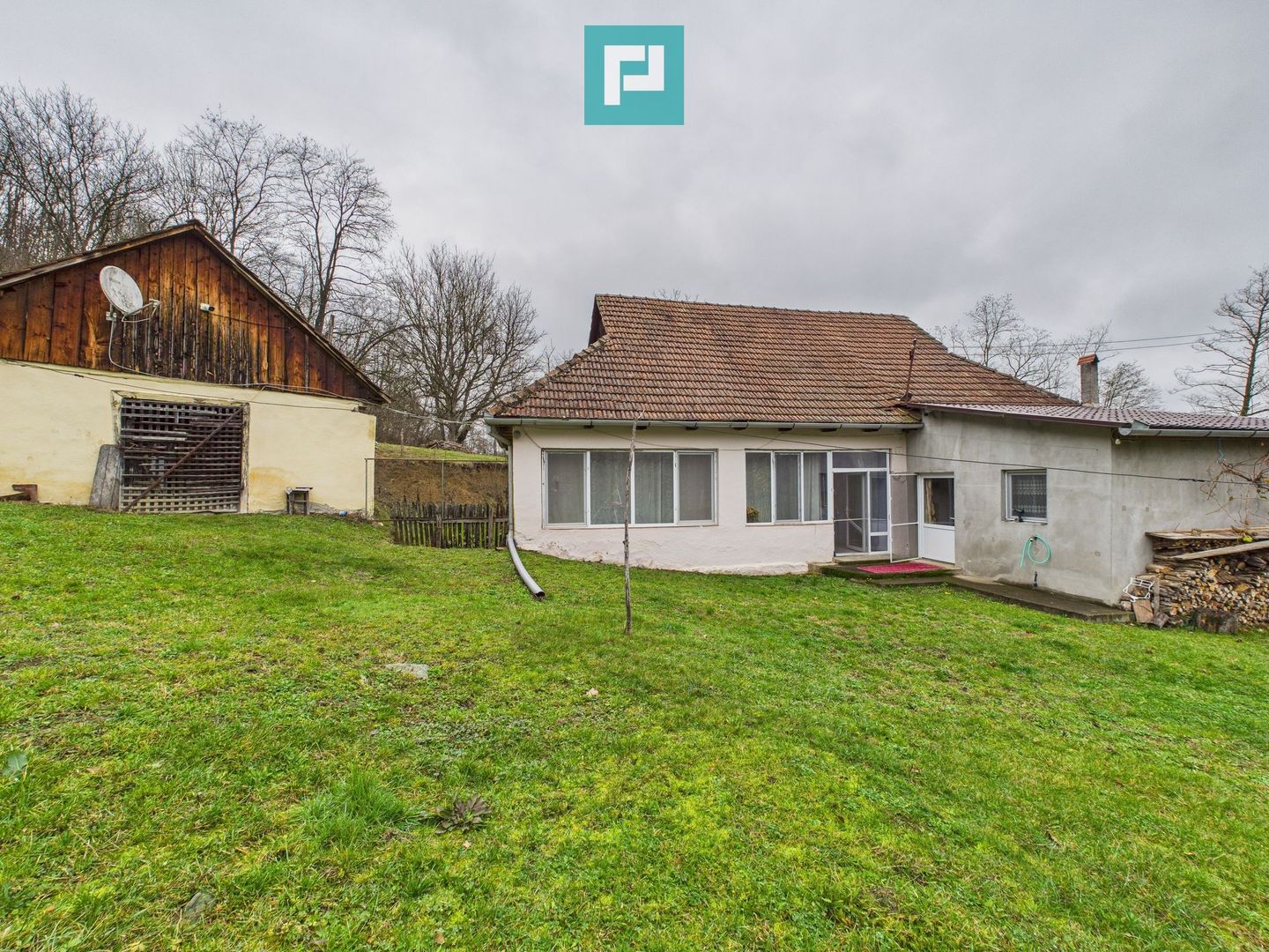 Casă cu teren de 24.679,73 mp, în Hălmagiu, Arad - Poză 34