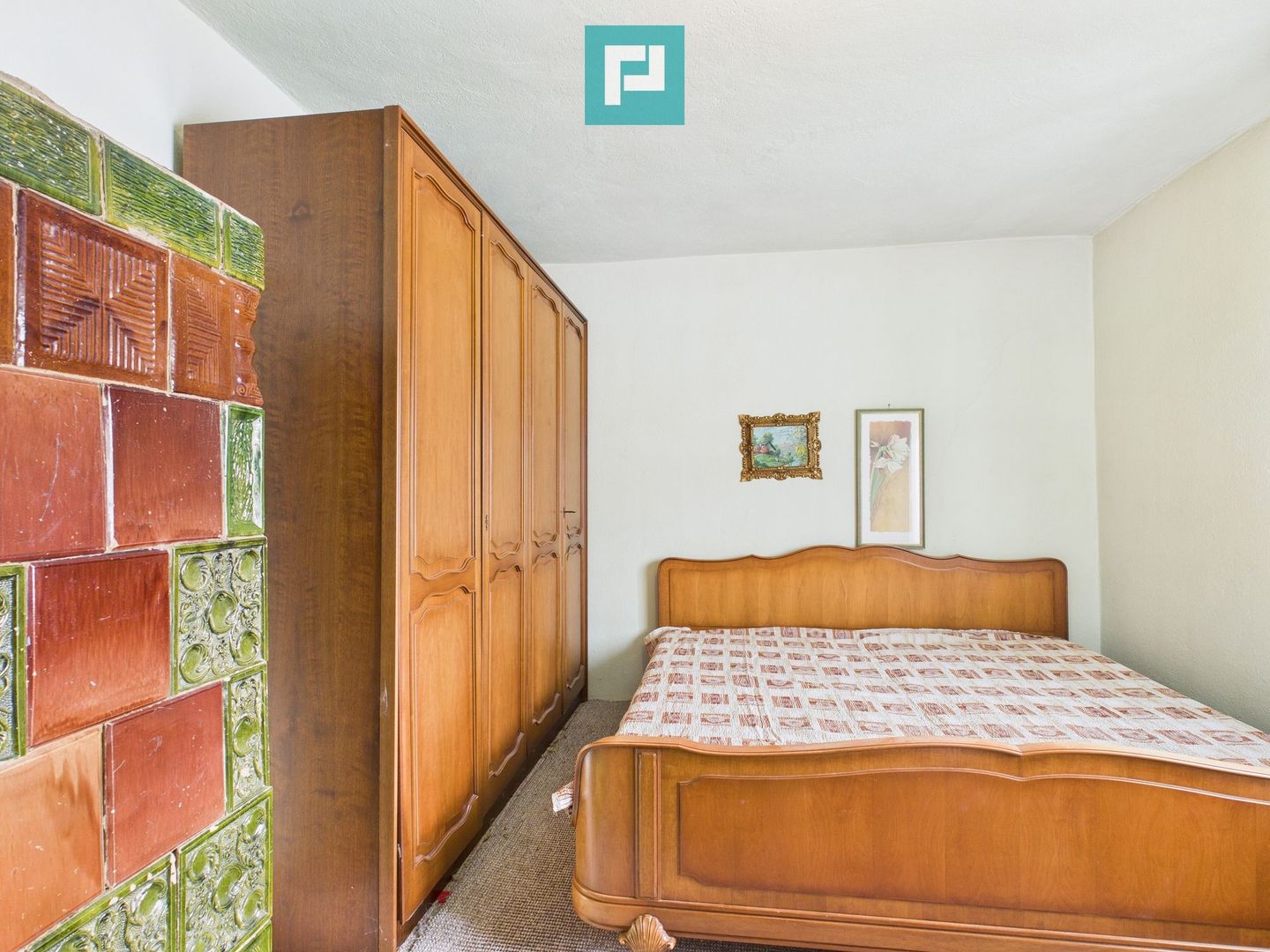 Casă cu etaj Căpâlnaş - Poză 13