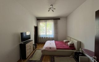 Casa de vânzare zona Favorit - Poză 6