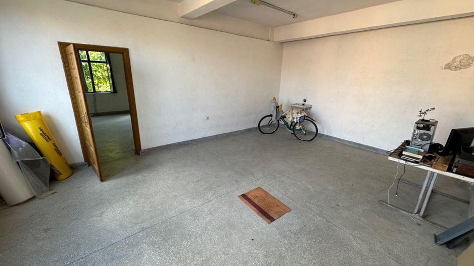 Proprietate compusă din 2 case - Poză 23