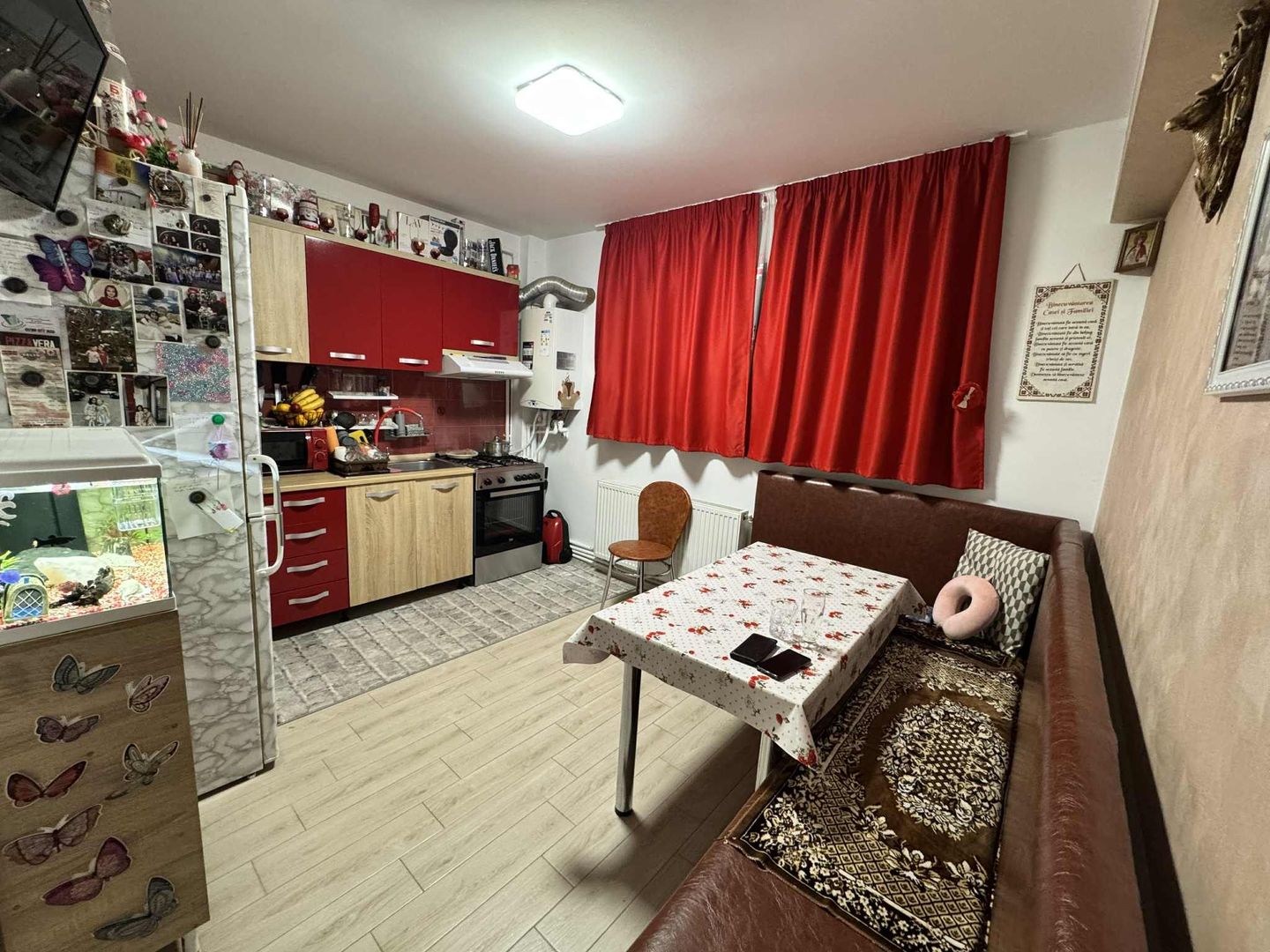 Apartament 2 camere – in spate la primaria Floresti - Poză 1