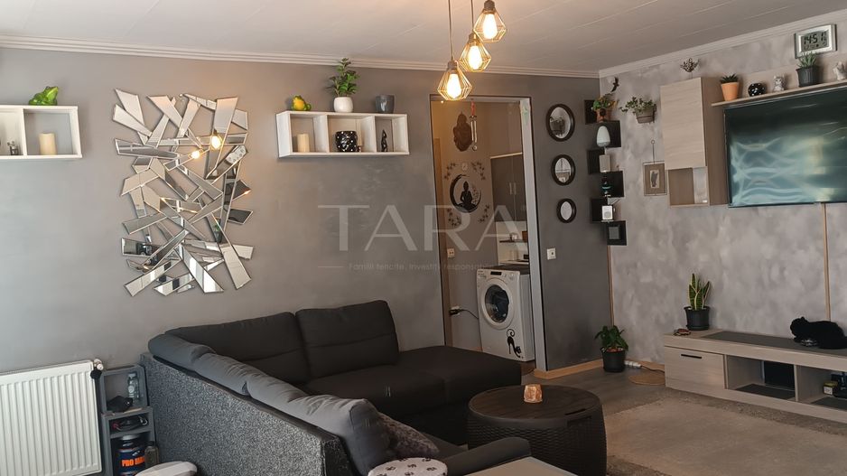 Apartament 2 camere, Mobilat Modern, Parcare Inclusă - Poză 1