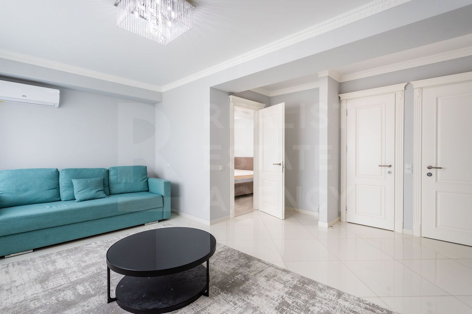 Vânzare, apartament 2 camerea, str. Mihail Sadoveanu, Ciocana - Poză 1
