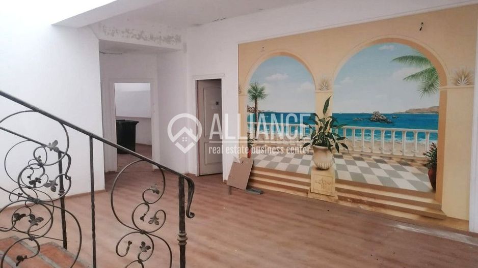 CENTRU (COD10( - Cladire comerciala de vanzare sau inchiriere - Poză 12