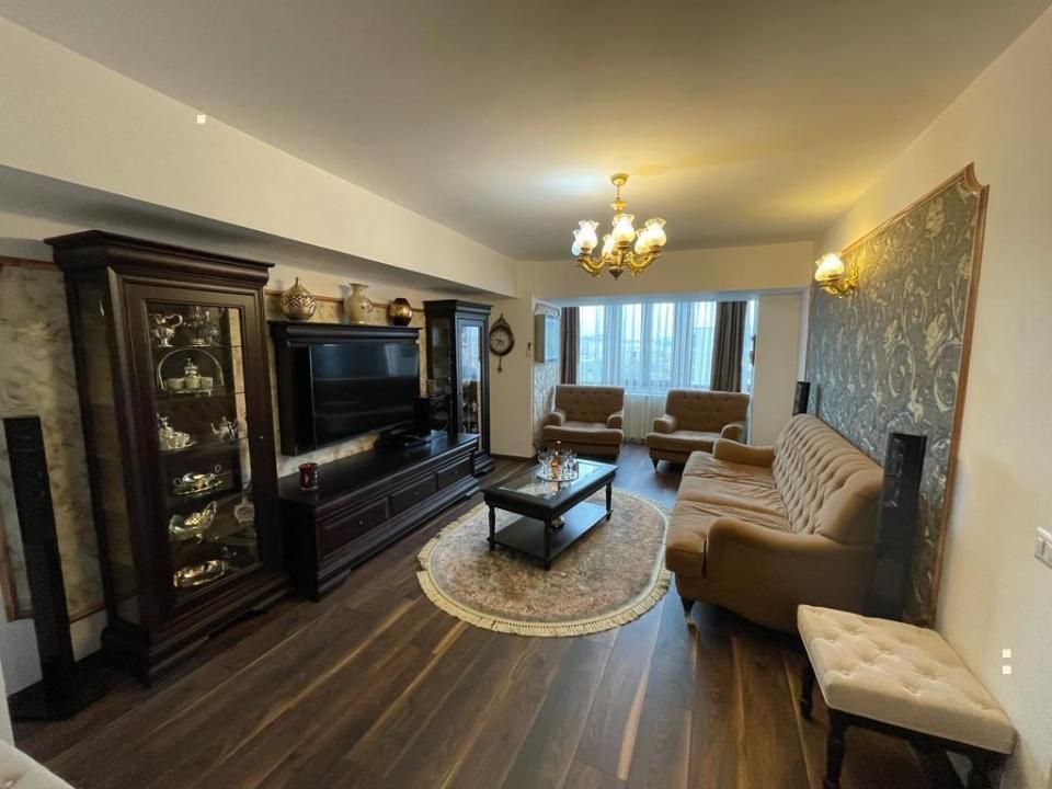 Unirii - P-ta ALBA IULIA, apartament 3 camere decomandate, etaj 5 - Poză 7