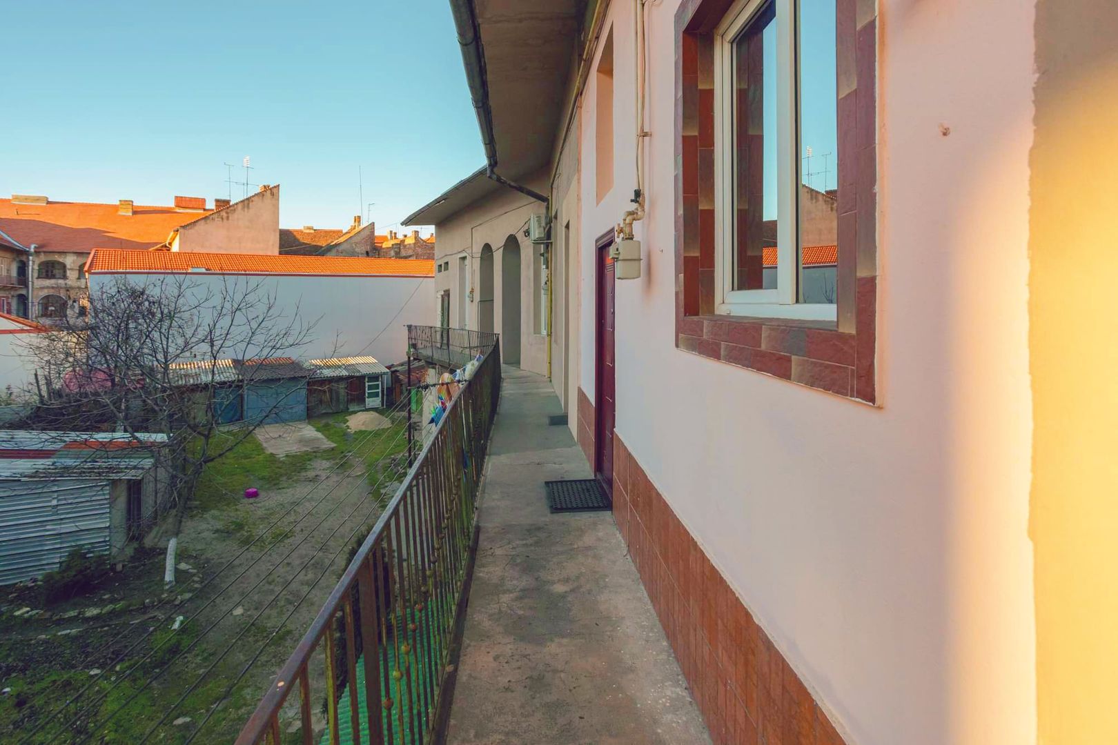 Apartament  cu 2 camere ultracentral  lânga Casa cu Lacăt - Poză 4