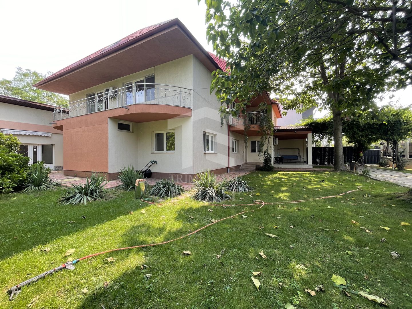 VOLUNTARI - Catedrala | Casa 7 Camere + Constructie Secundara - Poză 1