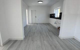 🏡Casa de vanzare - 75mp-💰 Preț: 135.000 € - Poză 1