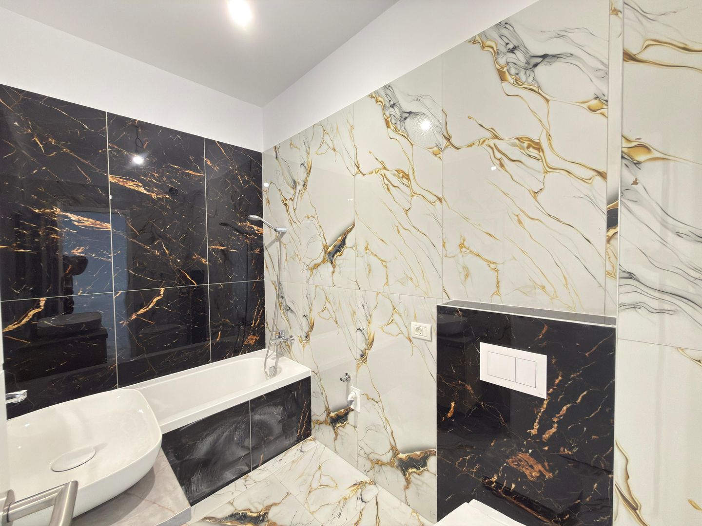 Bloc la asfalt. Etaj 1. Loc de parcare. - Poză 4