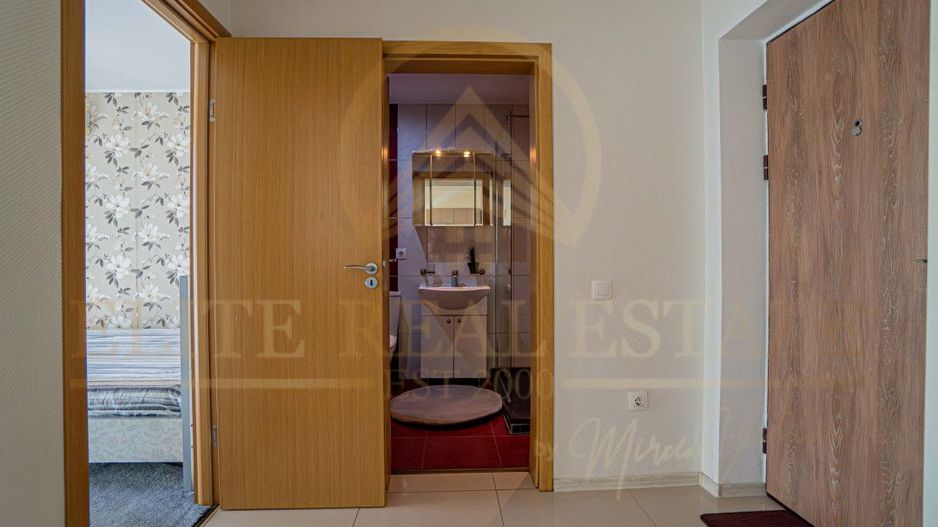 Apartament 2 camere – Mamaia, zona de intrare – Piscină - Poză 24