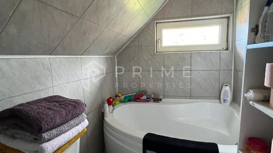 Casă individuală spațioasă D+P+E, 192 mp – Teren 300 mp | Budiu Mic - Poză 6