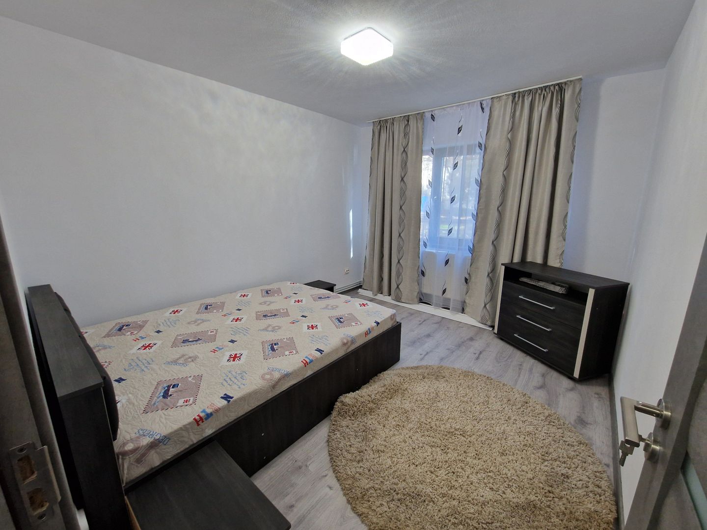 2 camere modern Amaradia - Rex - Poză 3