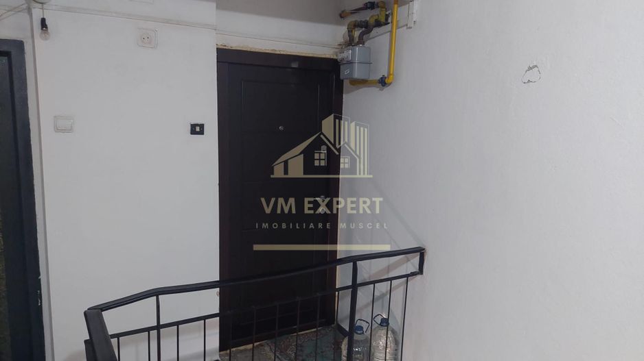 APARTAMENT 2 CAMERE, ETAJ 4, GRUI, CAMPULUNG - Poză 8