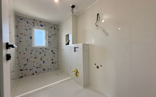 Vila cu 6 camere eficienta energetic 265 mp utili | Sacalaz | E-V - Poză 12