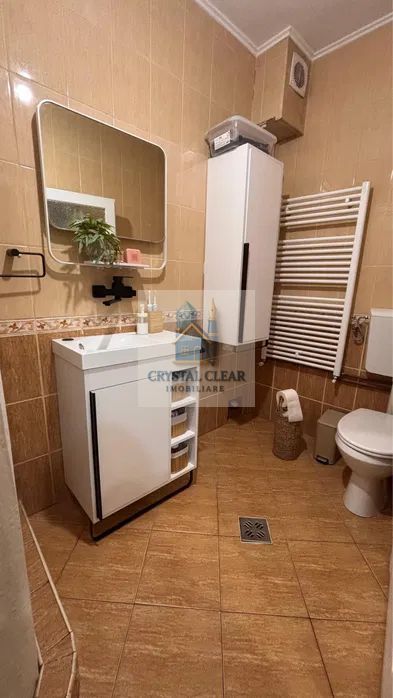 Casă cu 4 camere în curte comună - zona Dâmbu Pietros/Tudor - Poză 5