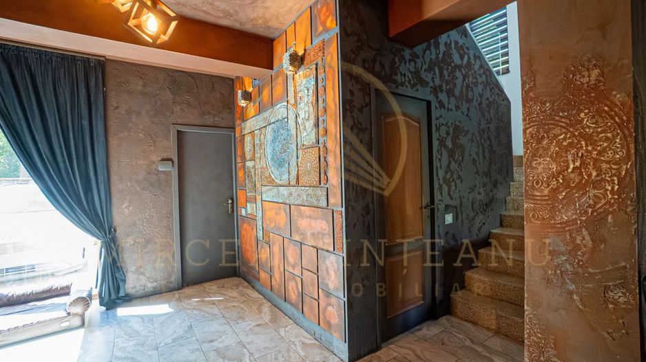 Casa P+1E de vanzare in Mamaia - Tabara Navodari - Poză 13