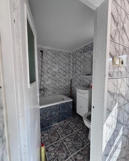 Casa individuala de vanzare zona Vatra Luminoasa - Poză 13