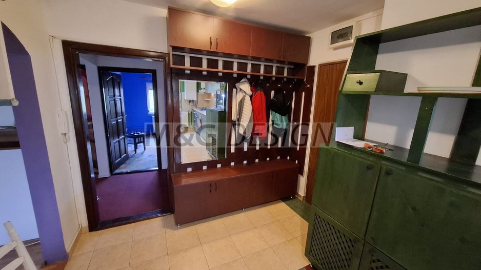 4camere decomandat, 2 bai, CENTRALA GAZ,CLIMA, Soarelui - Judetean - Poză 2